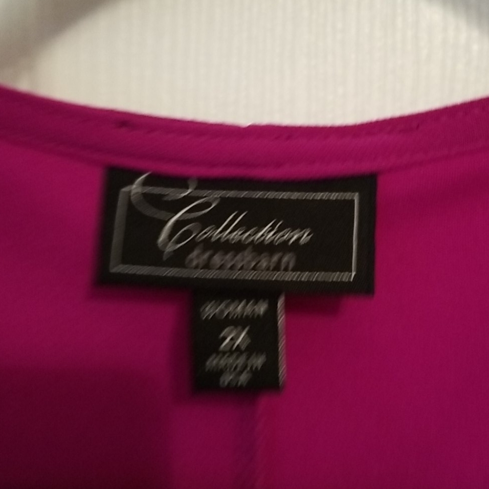 Tops - Picture 2 of 3